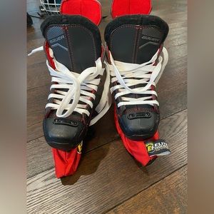 Bauer Ice Skates Size 10 youth